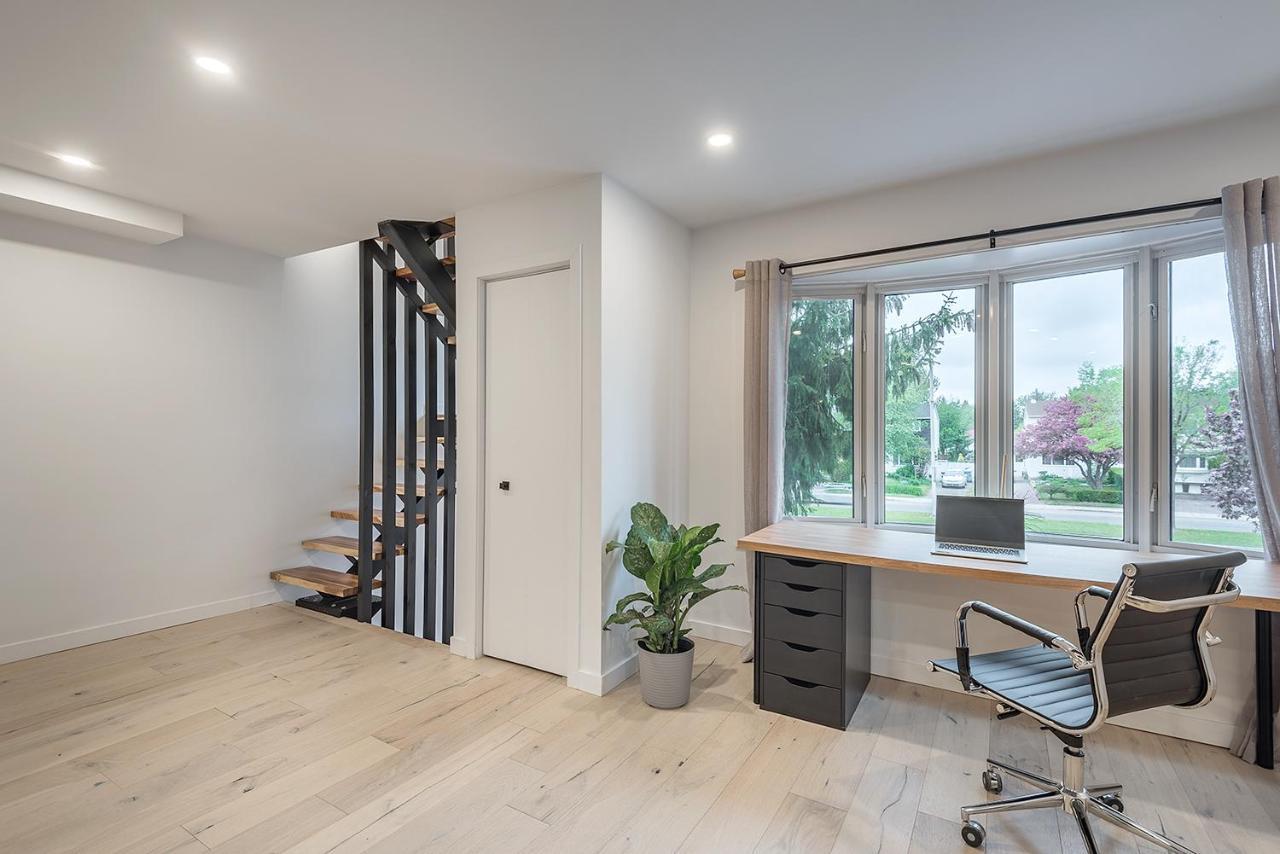 Free Parking Prime Location New Modern Condo Brossard Esterno foto