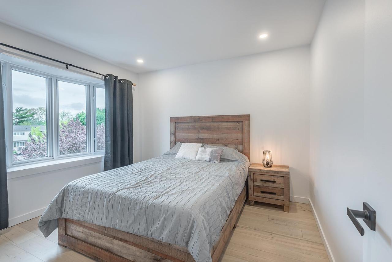 Free Parking Prime Location New Modern Condo Brossard Esterno foto